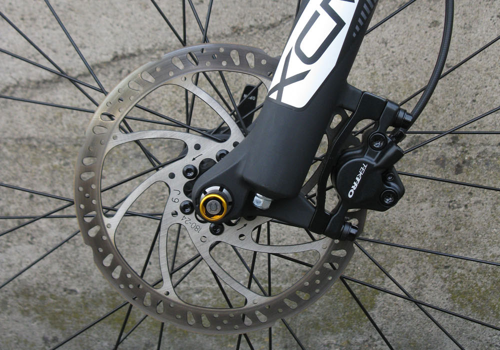 BULLS-Six50-E1.5-electric-bike-front-disc-brake BULLS Six50 E1.5