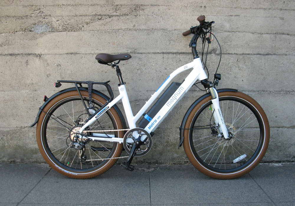 Magnum-Metro-Low-Step-white-electric-bike-1 Magnum Metro electric bike