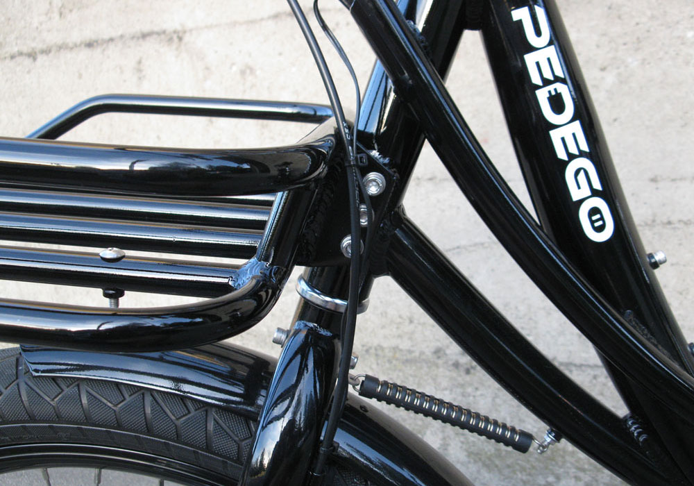 Pedego-Stretch-Cargo-Bike-black-4 Pedego Stretch Cargo Bike black