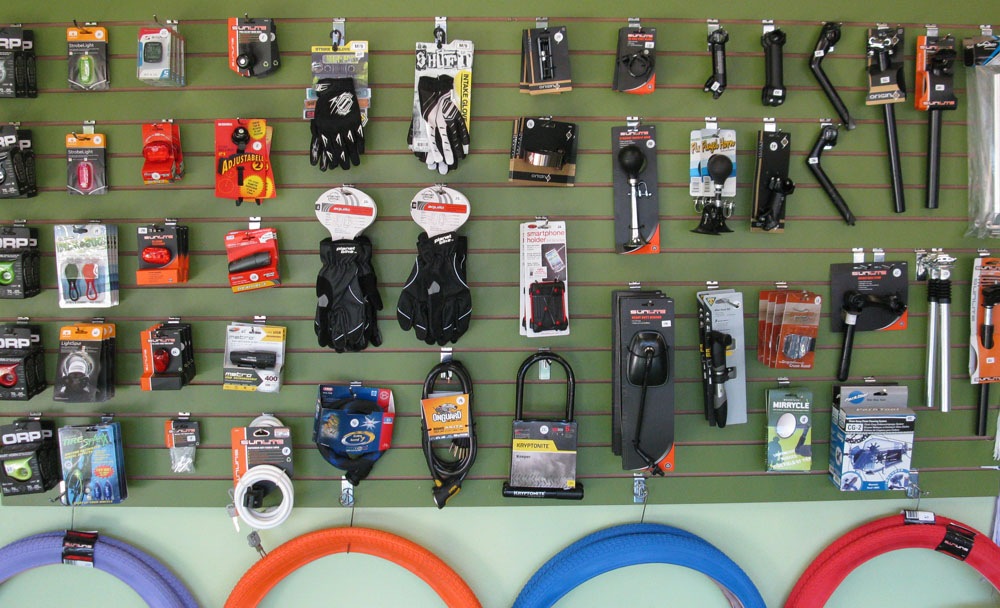accessory wall 1